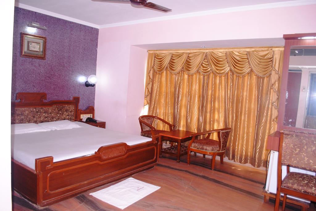 Padma Hotell Puri Eksteriør bilde